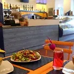 Готель Del Mare 3*