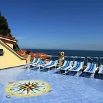 Готель Del Mare 3*
