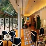 Готель Del Mare 3*
