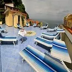 Готель Del Mare Сорренто