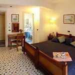Del Mare Готель 3*