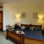 Del Mare 3* Сорренто
