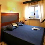 Del Mare Готель 3*