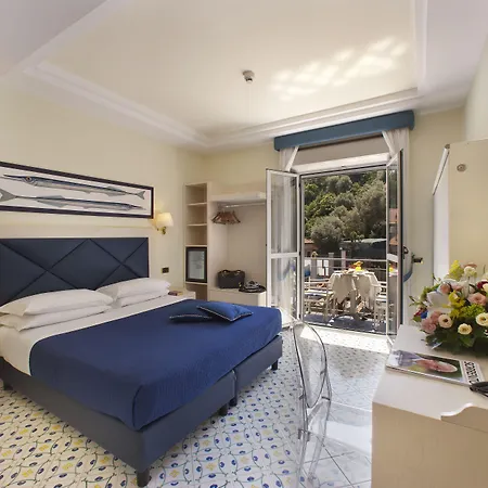 德尔玛雷酒店 索伦托