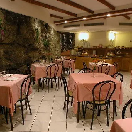 Del Mare 3* Sorrento