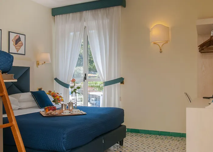 Del Mare 3* Sorrento