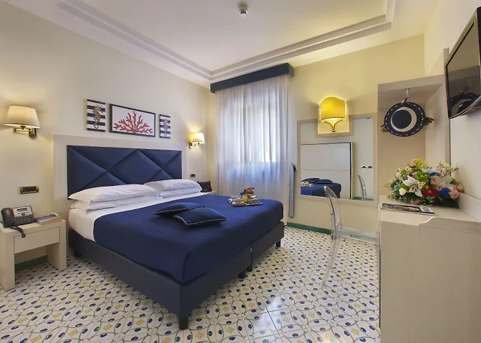 Del Mare Szálloda 3*